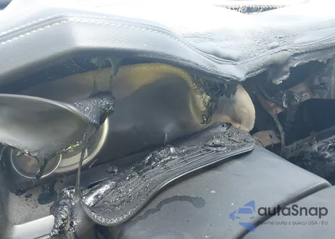 2015 Ram 1500 Laramie z USA, uszkodzony, nr VIN 1C6RR7NM0FS746714